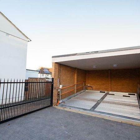 Holden Court Apartments - Apt 6 West Drayton  ภายนอก รูปภาพ